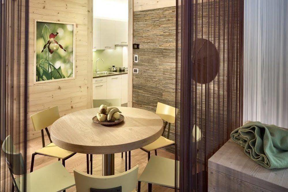 Color Home Suite Apartments Predazzo Extérieur photo