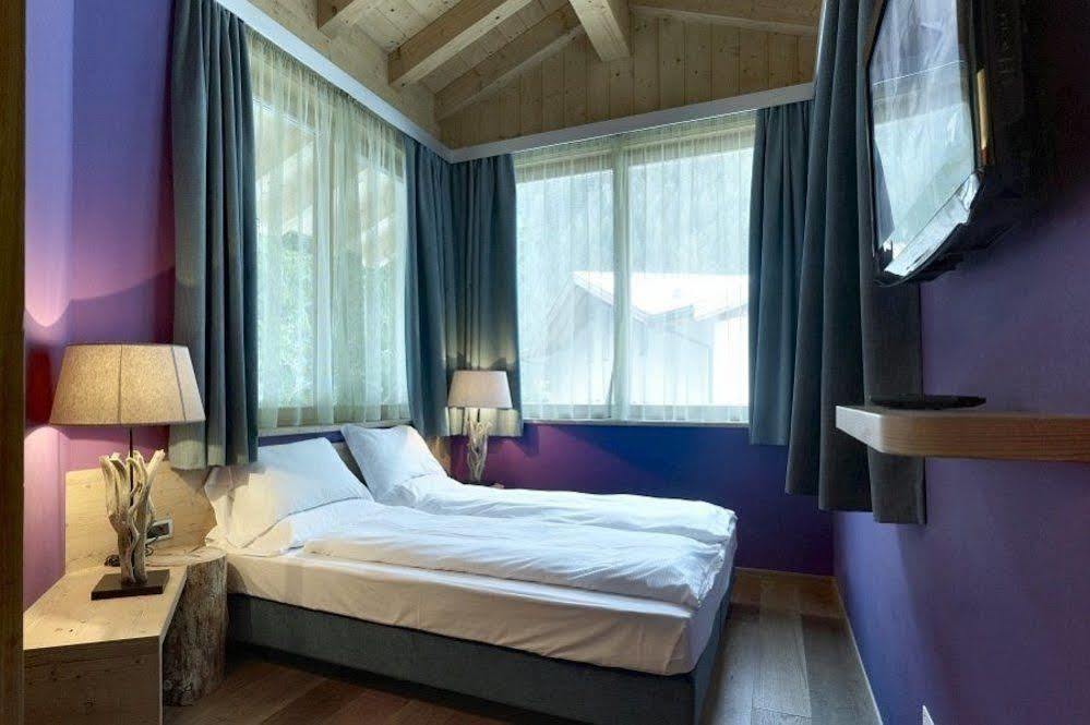 Color Home Suite Apartments Predazzo Extérieur photo