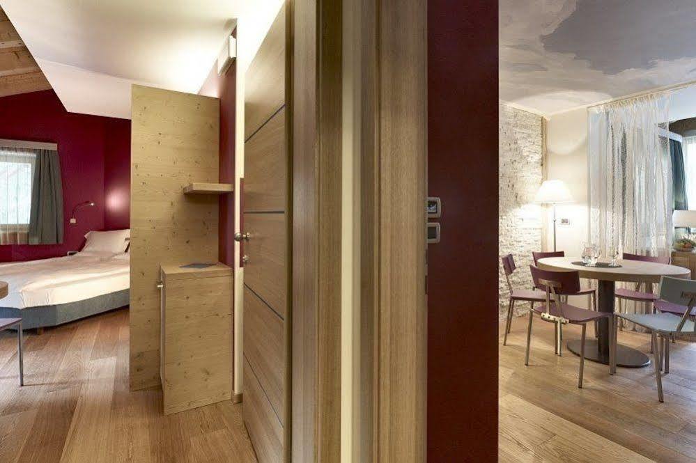 Color Home Suite Apartments Predazzo Extérieur photo